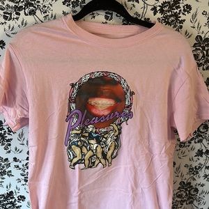 Pleasures shirt